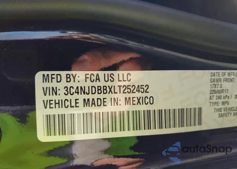 2020 Jeep Compass Latitude 4X4 из США, поврежденный, VIN 3C4NJDBBXLT252452